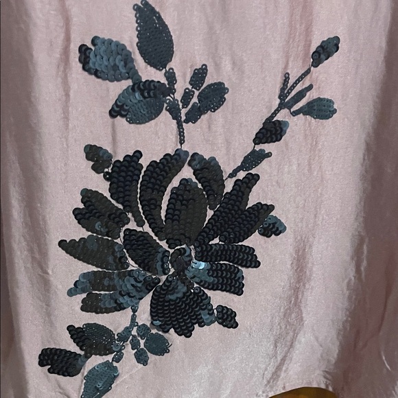 Zara sz XL, Button-Up blouse with Black Floral Design, holiday, party, classic - Picture 6 of 7